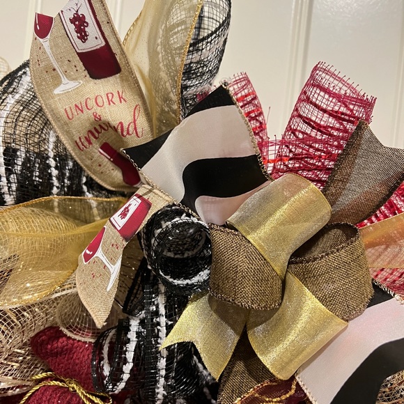 Wine Gnome Ribbon Handmade Wreath 22 inches “Time to wine down” #W1 - Picture 11 of 11